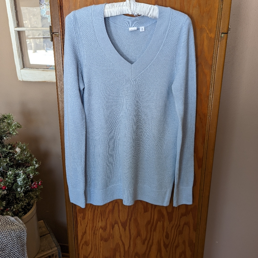 Gap sweater. Size XS.